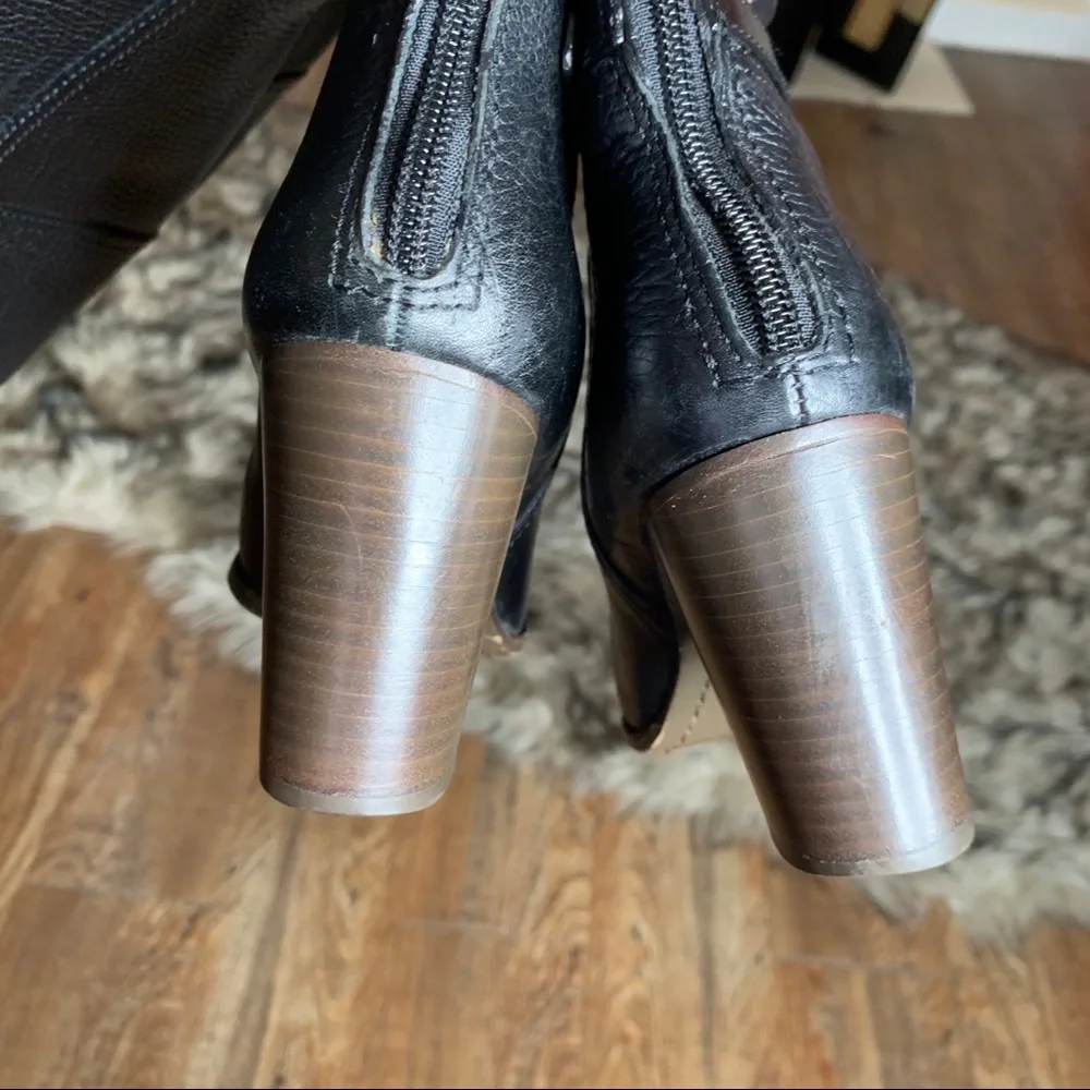 Tory Burch authentic jenna